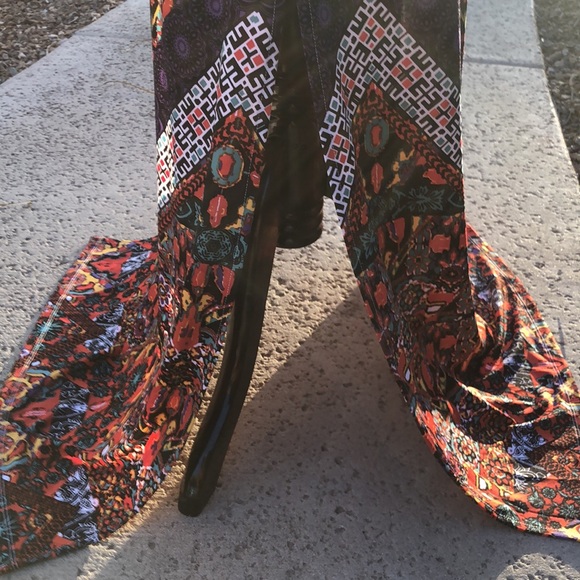 Colorful Patterned Spaghetti Straps Maxi Dress w/ Side Splits! Sz L; FITS LIKE M - Picture 9 of 12